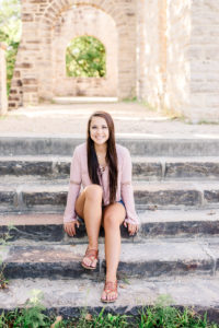 Jefferson-City-Missouri-Senior-Photographer-Morgan-Lee-Photography-Haha-Tonka-Modern-Senior