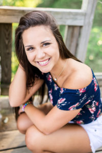 Jefferson-City-Missouri-Senior-Photographer-Morgan-Lee-Photography-Haha-Tonka-Modern-Senior