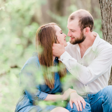 Jefferson-City-Missouri-Engagement-Photographer-Morgan-Lee-Photography