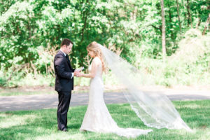 Columbia-Missouri-Wedding-Photographer-Morgan-Lee-Photography-Bride-and-Groom