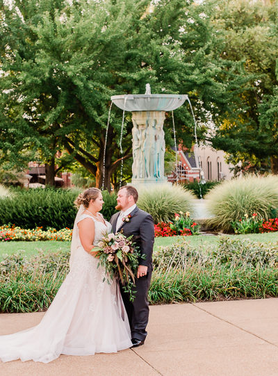 Mr. & Mrs. Dooling | The Millbottom | Jefferson City, Missouri