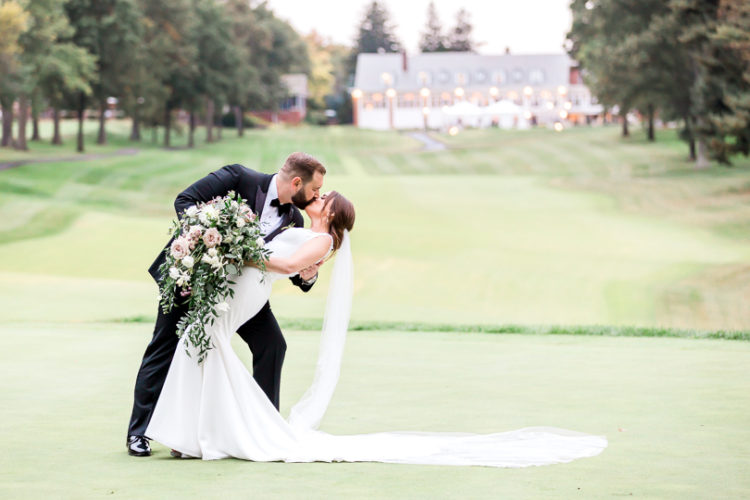 Mr. & Mrs. Kelly | Algonquin Golf Club | St. Louis, Missouri