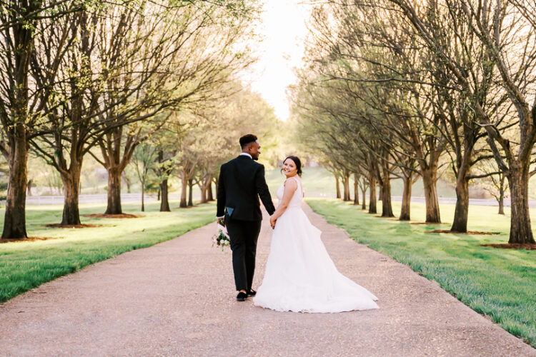 Fulton-Missouri-Wedding-Photographer-Morgan-Lee-Photography-The-Callaway-Jewel
