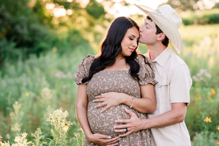 Benedict Maternity Session | Columbia, Missouri