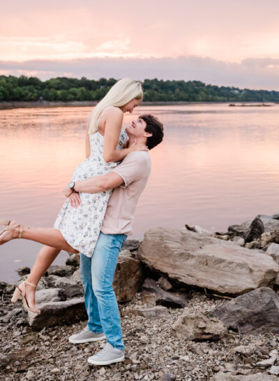 Rylee + Thomas | Jefferson City, Missouri Engagement Session