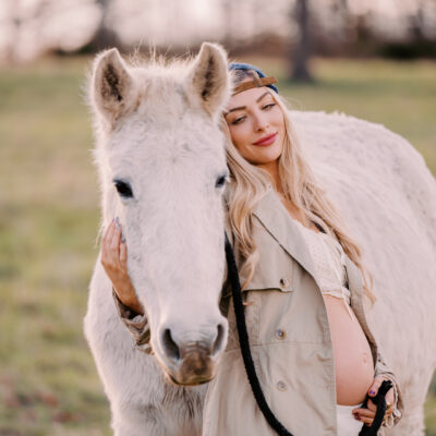 Stewart Maternity Session | Lebanon, Missouri