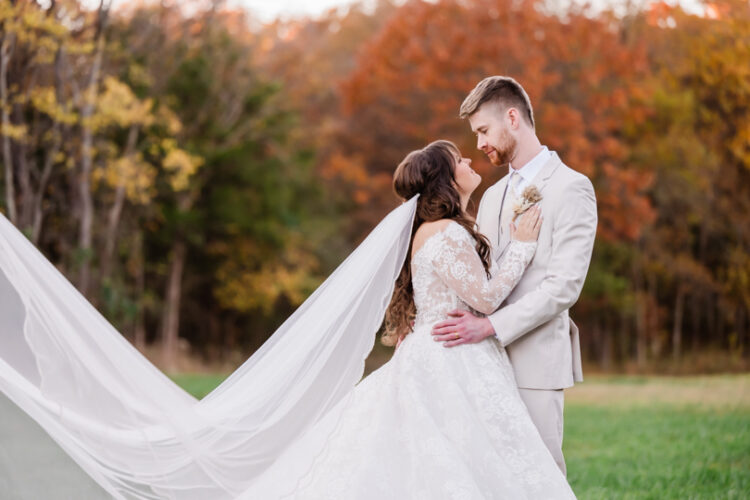 Mr. & Mrs. Hopkins | Kleffner Valley | Loose Creek, Missouri Weddin