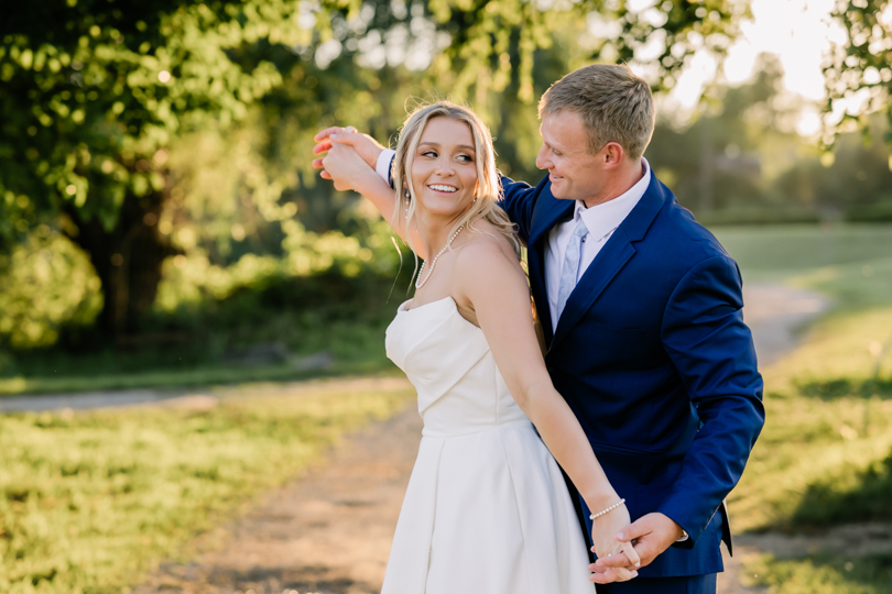 Capital-Bluffs-Event-Center-Morgan-Lee-Photography-Jefferson-City-Missouri-Wedding-Photographer