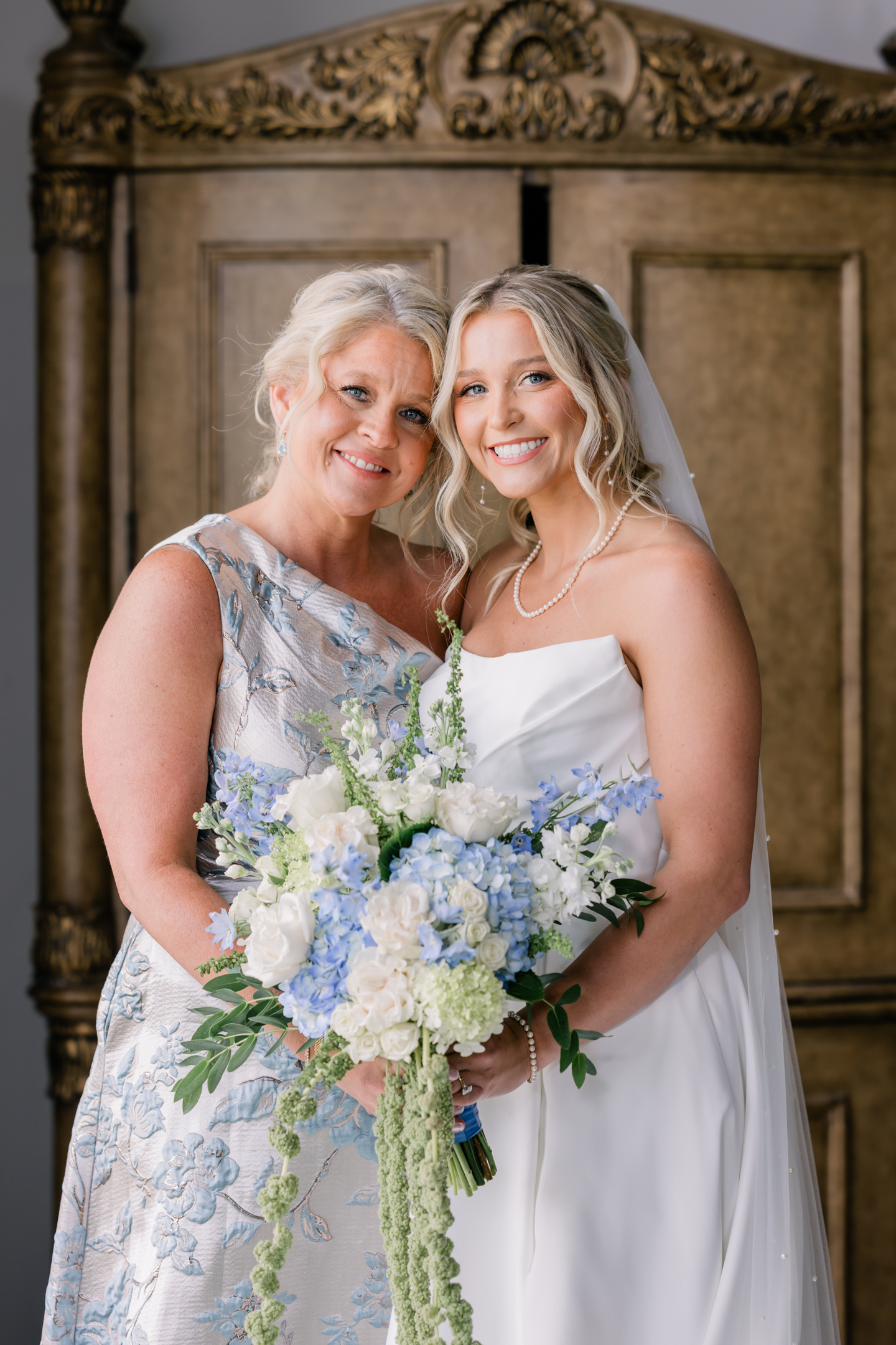 Capital-Bluffs-Event-Center-Morgan-Lee-Photography-Jefferson-City-Missouri-Wedding-Photographer