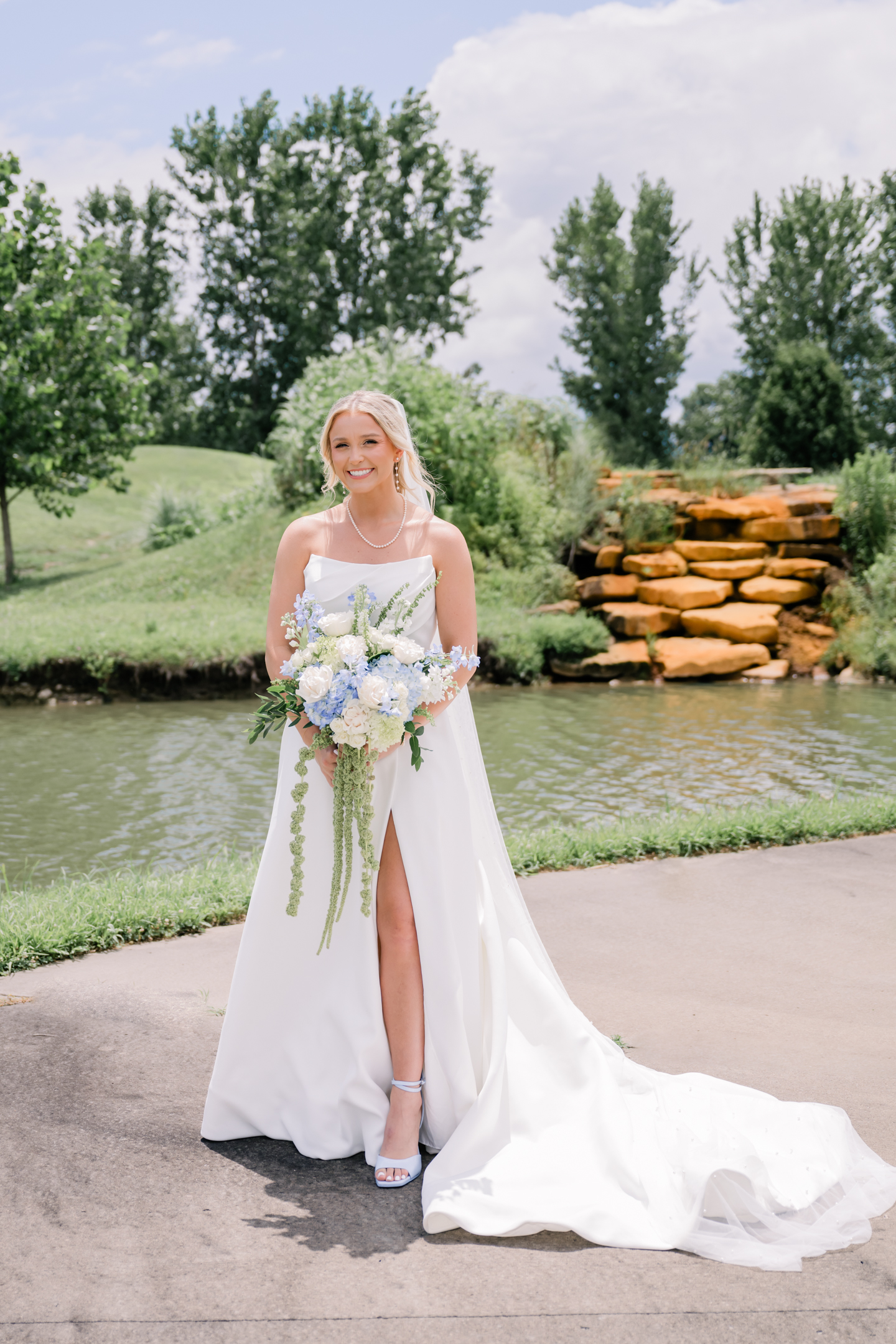 Capital-Bluffs-Event-Center-Morgan-Lee-Photography-Jefferson-City-Missouri-Wedding-Photographer