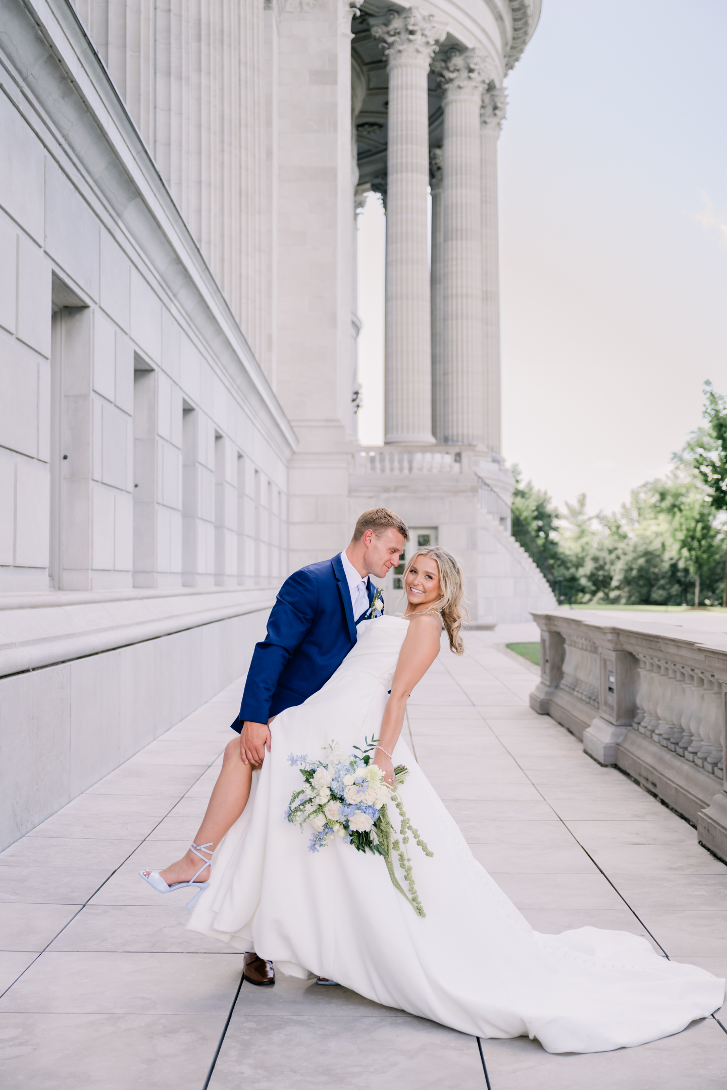 Morgan-Lee-Photography-Jefferson-City-Missouri-Wedding-Photographer-Missouri-Capitol