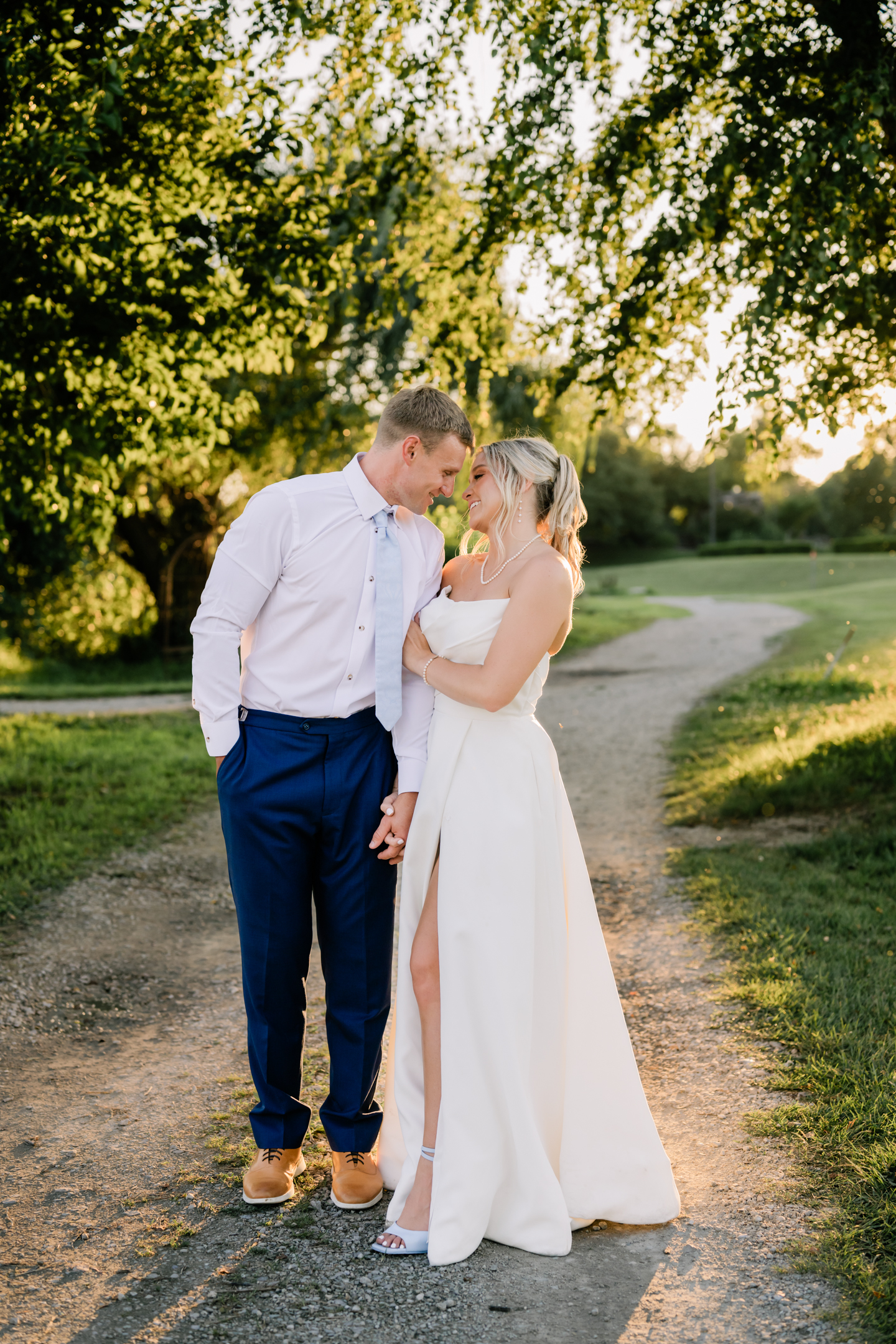 Capital-Bluffs-Event-Center-Morgan-Lee-Photography-Jefferson-City-Missouri-Wedding-Photographer