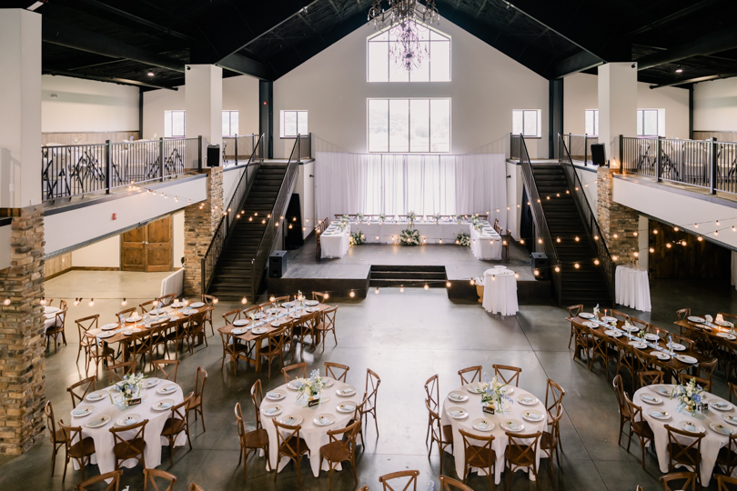Capital-Bluffs-Event-Center-Morgan-Lee-Photography-Jefferson-City-Missouri-Wedding-Photographer