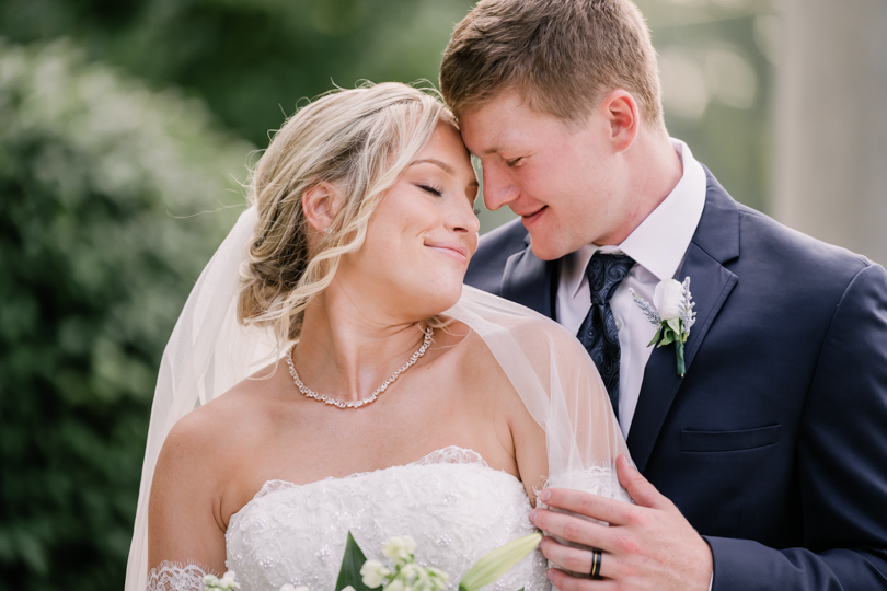 Morgan-Lee-Photography-Marshall-Missouri-Wedding-Photographer-Missouri-Valley-College-Wedding-Portraits