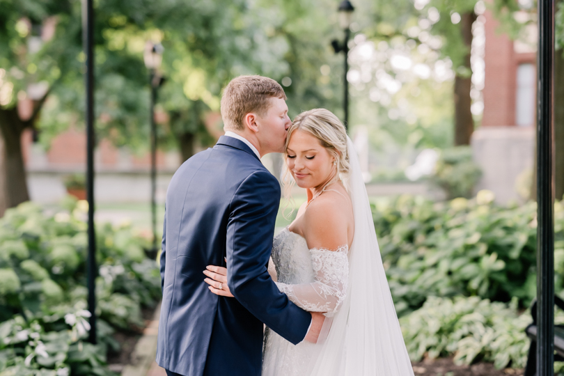 Morgan-Lee-Photography-Marshall-Missouri-Wedding-Photographer-Missouri-Valley-College-Wedding-Portraits