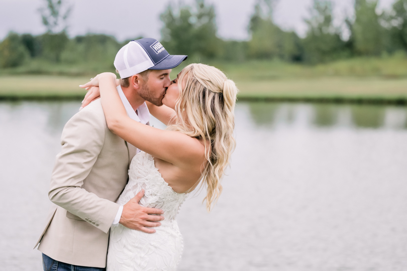 Capital-Bluffs-Event-Center-Morgan-Lee-Photography-Jefferson-City-Missouri-Wedding-Photographer