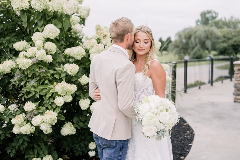 Capital-Bluffs-Event-Center-Morgan-Lee-Photography-Jefferson-City-Missouri-Wedding-Photographer
