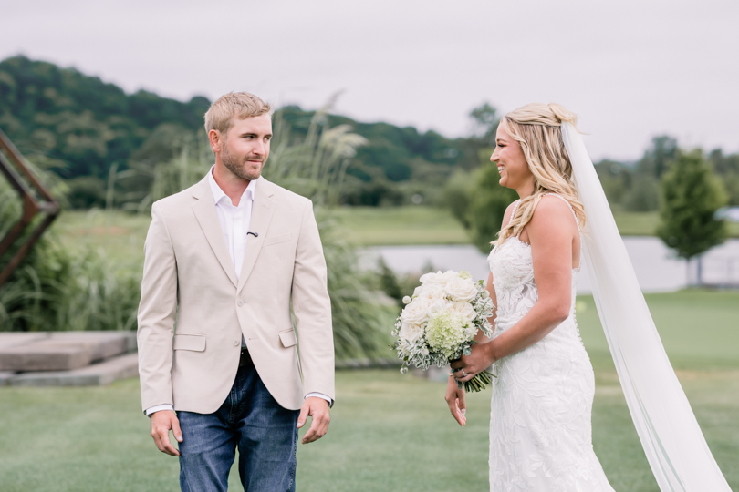 Capital-Bluffs-Event-Center-Morgan-Lee-Photography-Jefferson-City-Missouri-Wedding-Photographer