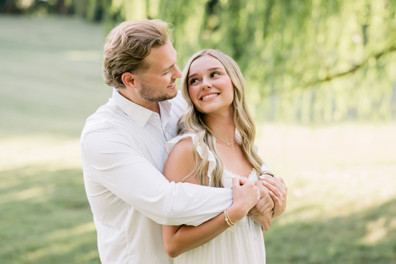 Loose-Park-Kanas-City-Engagement-Session-Morgan-Lee-Photography-Kansas City-Missouri-Enagement-Photographer