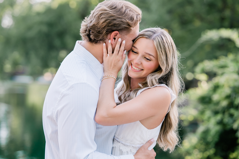 Loose-Park-Kanas-City-Engagement-Session-Morgan-Lee-Photography-Kansas City-Missouri-Enagement-Photographer