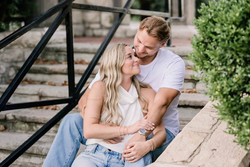 Loose-Park-Kanas-City-Engagement-Session-Morgan-Lee-Photography-Kansas City-Missouri-Enagement-Photographer
