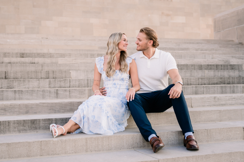 Liberty- WWI-Memorial-Kanas-City-Engagement-Session-Morgan-Lee-Photography-Kansas City-Missouri-Enagement-Photographer