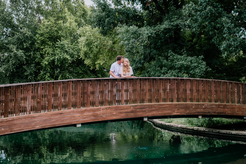 Kansas-City-Missouri-Wedding-and-Engagement-Photographer-Morgan-Lee-Photography-Loose-Park-KC-MO