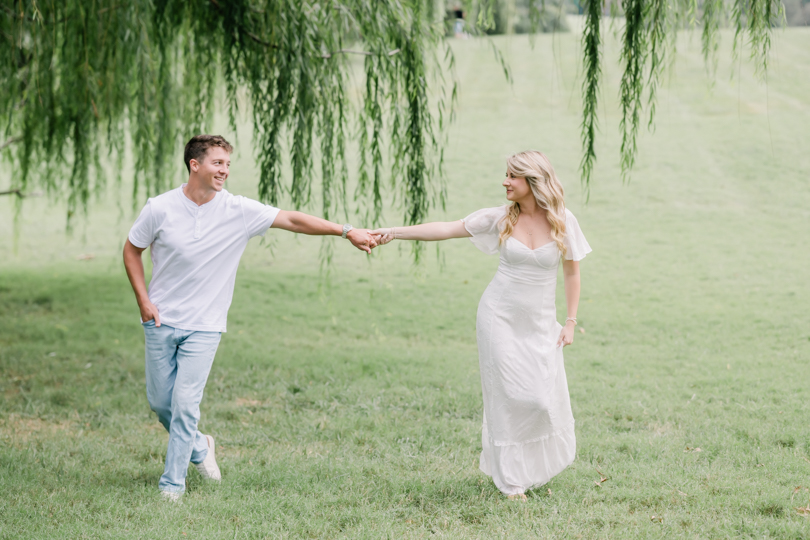 Kansas-City-Missouri-Wedding-and-Engagement-Photographer-Morgan-Lee-Photography-Loose-Park-KC-MO