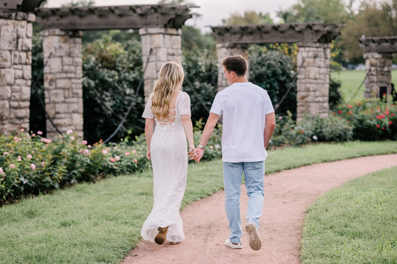 Kansas-City-Missouri-Wedding-and-Engagement-Photographer-Morgan-Lee-Photography-Loose-Park-KC-MO