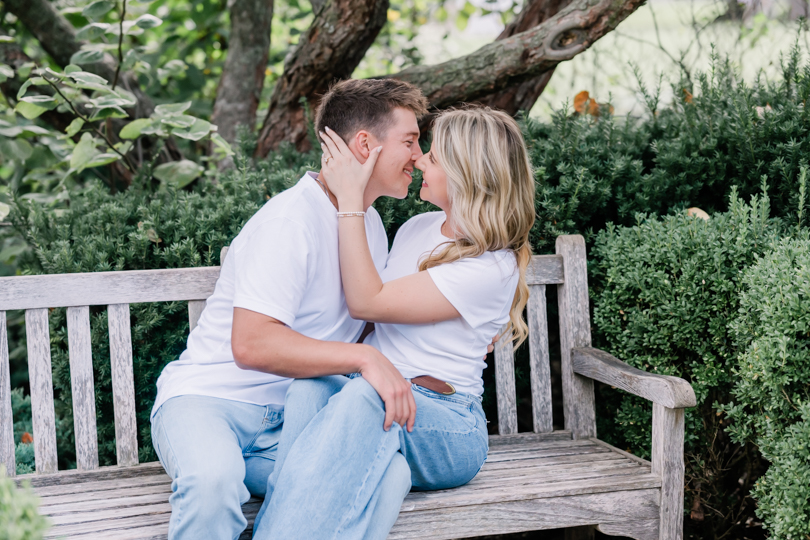 Kansas-City-Missouri-Wedding-and-Engagement-Photographer-Morgan-Lee-Photography-Loose-Park-KC-MO