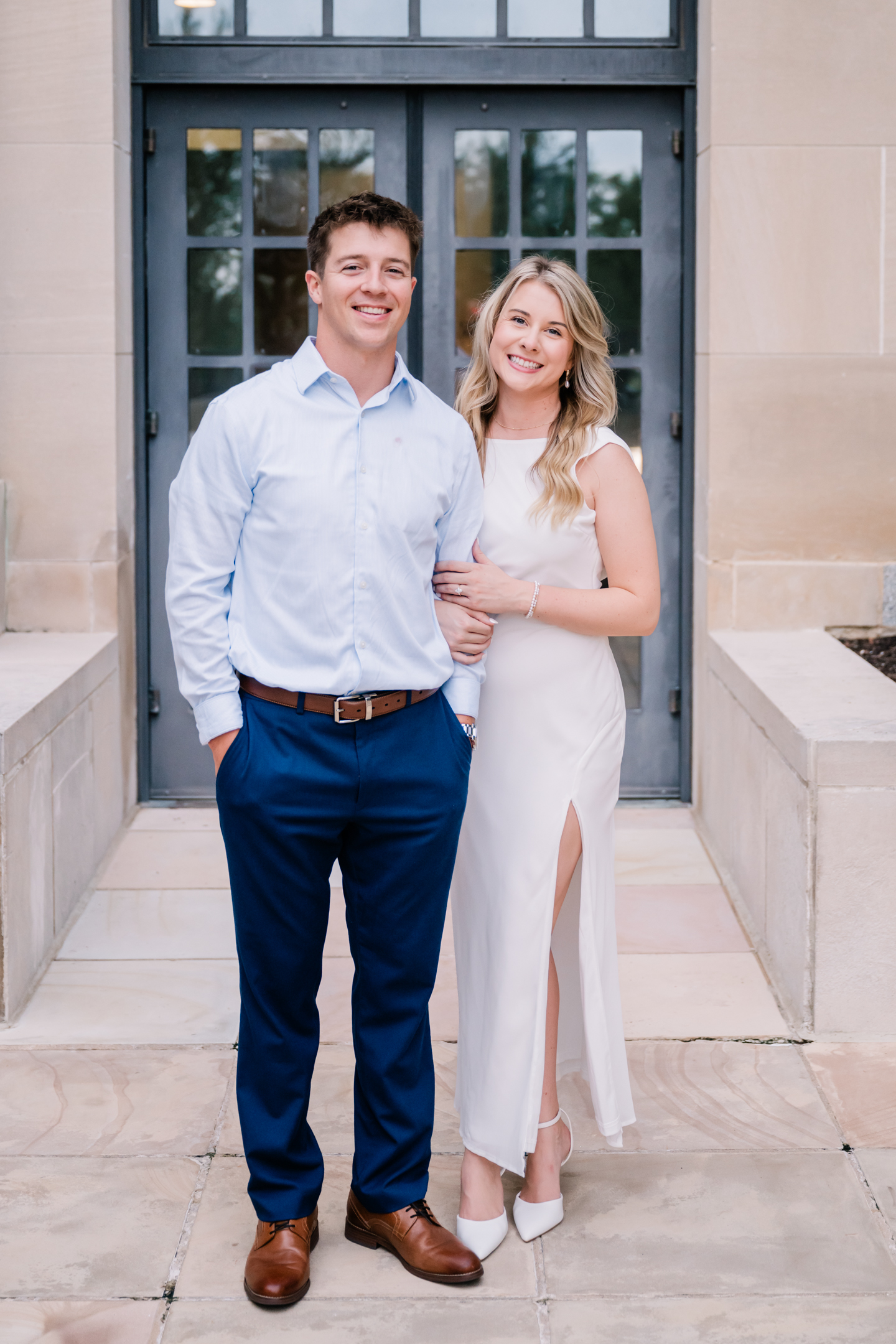 Kansas-City-Missouri-Wedding-and-Engagement-Photographer-Morgan-Lee-Photography-Nelson-Atkins-Museum